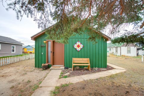 Hike, Ski and More Walkable Downtown Granby Home House in Granby