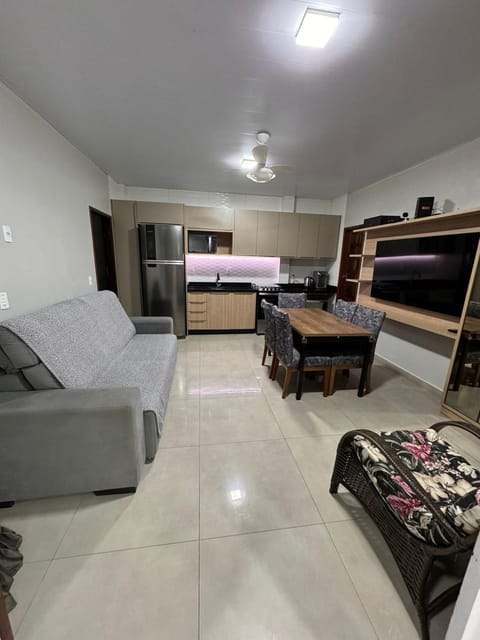 Kitchen or kitchenette, Living room, Dining area, oven