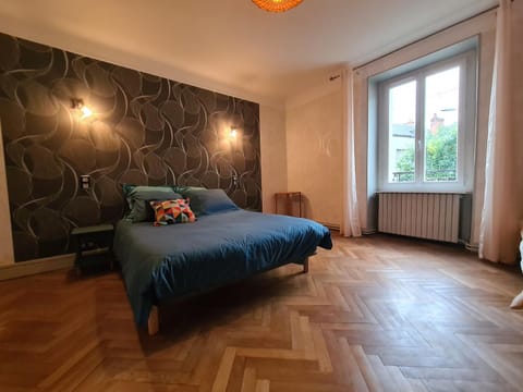 Gîte familial en Berry avec jardin privé et vélos, proche gare - FR-1-591-625 House in Centre-Val de Loire