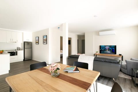 Kitchen or kitchenette, Living room, Dining area