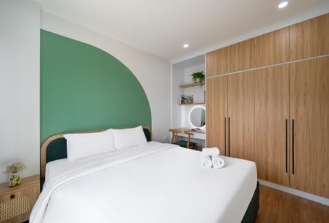 Bed, Bedroom, wardrobe
