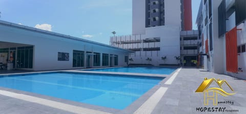 Property building, Swimming pool, Swimming pool