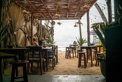Restaurant/places to eat, Sea view