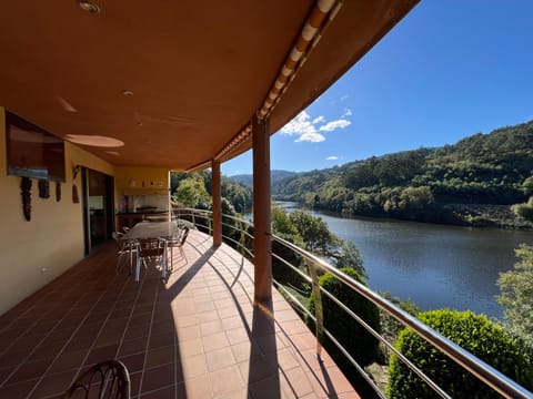 Day, Balcony/Terrace, River view