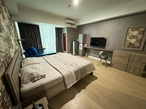 Bed, Photo of the whole room