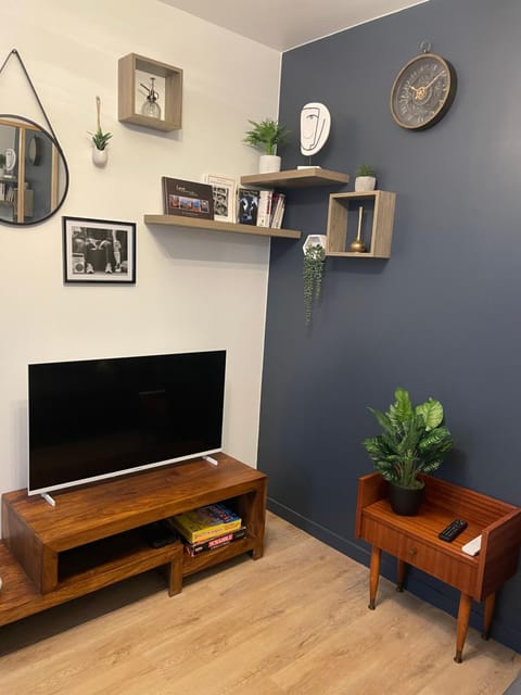 Communal lounge/ TV room, TV and multimedia