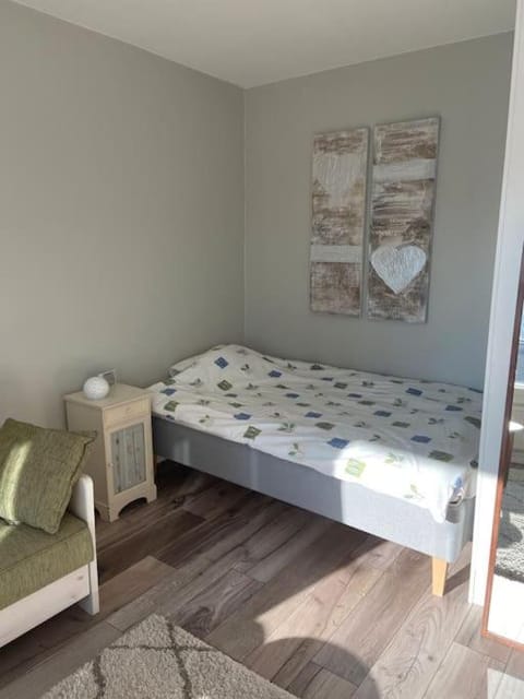 Käytännöllinen yksiö rauhallisella alueella! Apartment in Uusimaa