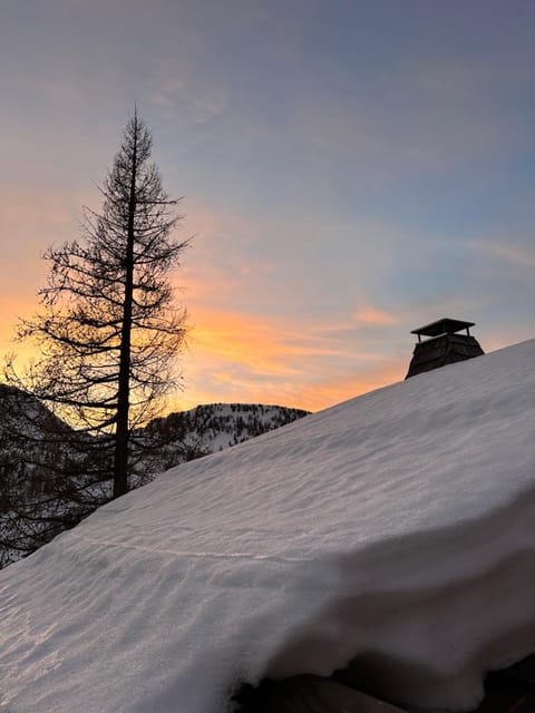 Chalet tout confort dans la résidence les chalets du Mercantour isola 2000 Chalet in Isola