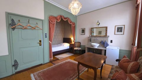 Boardinghouse Sonne Hotel in Offenburg