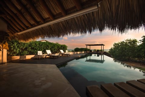 Pool view, Swimming pool, sunbed