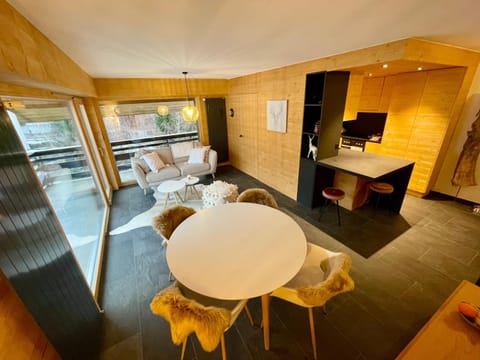 Property building, Living room