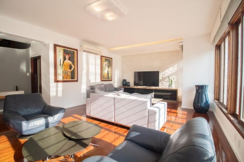 TV and multimedia, Living room