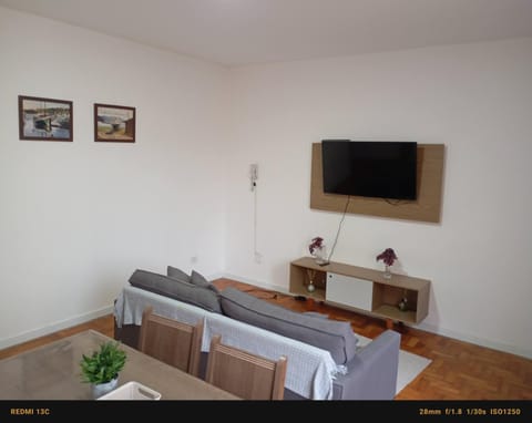 Communal lounge/ TV room, Living room, Dinner