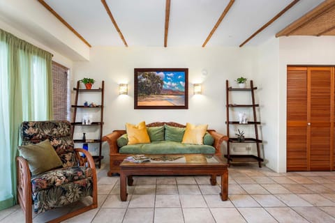 Kona Plaza#221 House in Holualoa