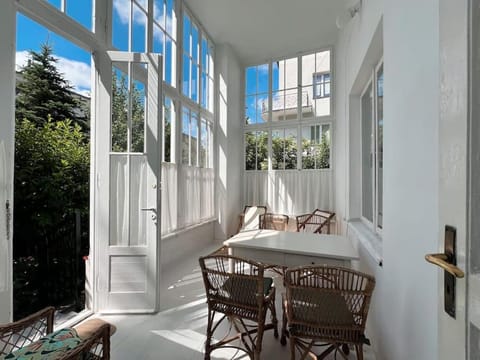 Day, Garden, Balcony/Terrace, Balcony/Terrace