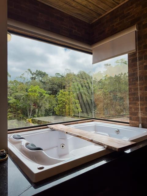 Natural landscape, Hot Tub, Bath, towels