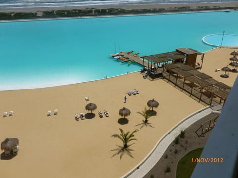 Canoeing, Swimming pool, Swimming pool