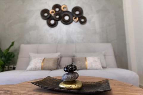 Living room, Decorative detail