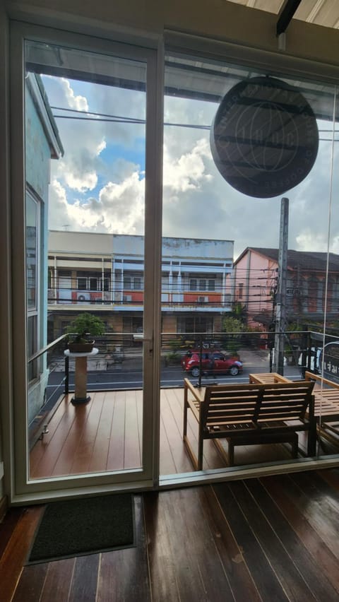 View (from property/room), Balcony/Terrace