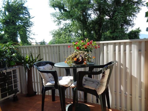 Patio, View (from property/room), Balcony/Terrace