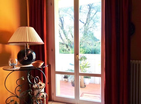 Spring, Decorative detail, Garden view, Sunset