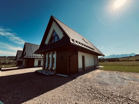 Property building, Natural landscape, Mountain view