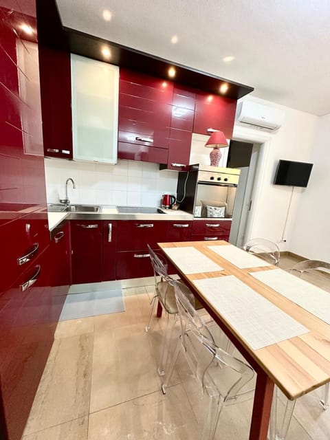 Residence Maison Raha Apartment in Marina di Massa