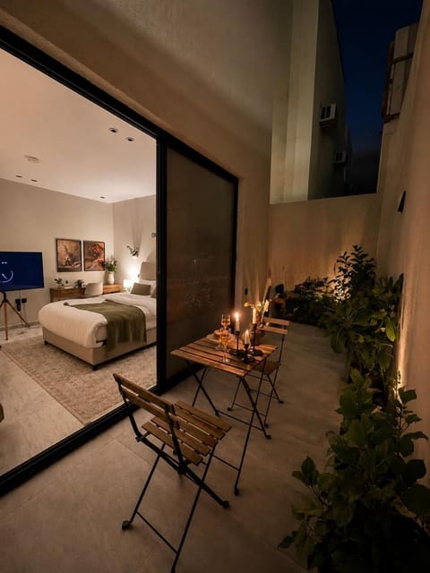 Patio, Night, Garden, Garden, View (from property/room), Balcony/Terrace, Photo of the whole room, Seating area, Garden view, Garden view