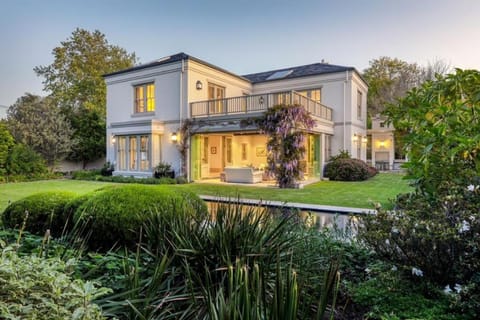 Property building, Garden view