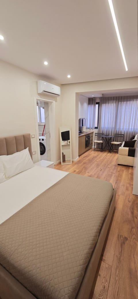Bed, Living room, Photo of the whole room, Bedroom