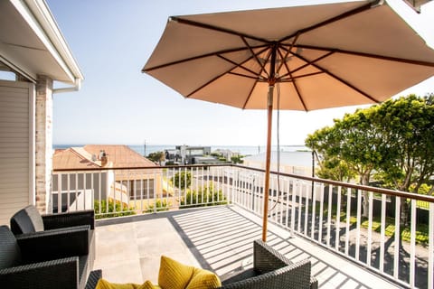 View (from property/room), Balcony/Terrace