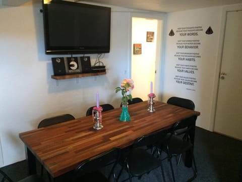 Communal lounge/ TV room