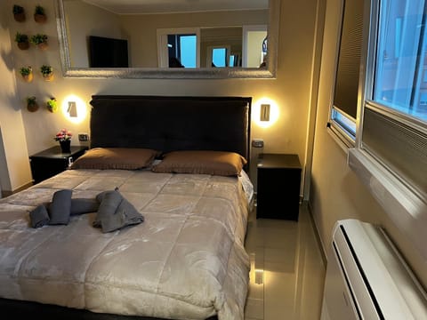 Bed, Photo of the whole room, Bedroom, heating, soundproof, towels