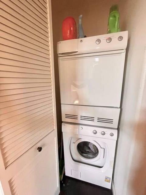 Manitou Incline Retreat House in Manitou Springs