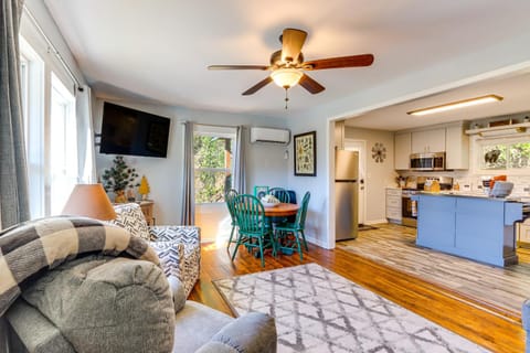 Less Than 1 Mi to Dtwn Pet-Friendly Cabin in Murphy! Cabin in Murphy