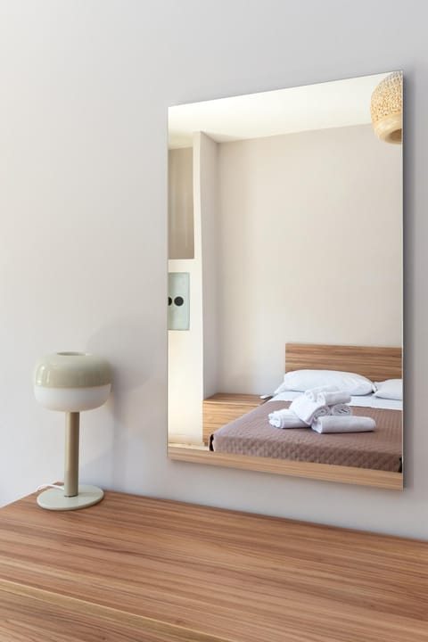 Walk-Ostia - Central New Condo Apartment in Ostia