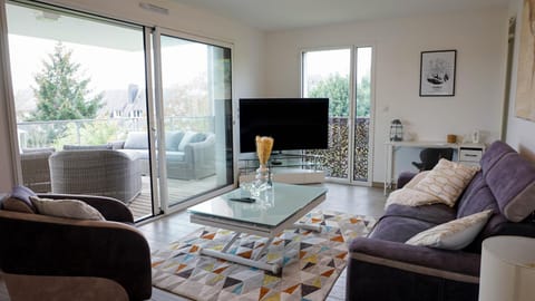 Ty koun-terrasse-2 parkings-6 personnes Apartment in Vannes