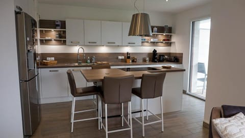 Ty koun-terrasse-2 parkings-6 personnes Apartment in Vannes