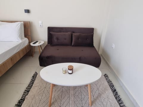 Rooftop Nest Apartment in Volos