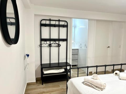 Modern and central independent apartment Apartment in Alicante