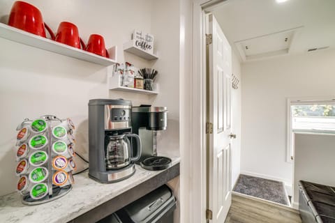 Less Than 1 Mi to Dwtn Valparaiso Family Home House in Valparaiso