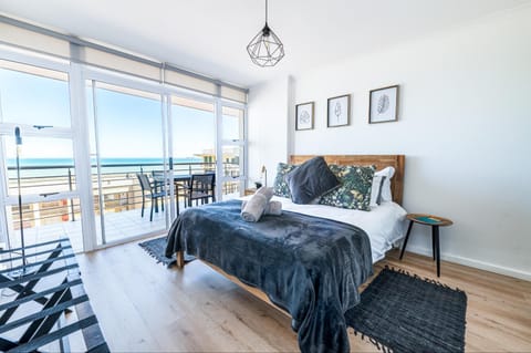 Bedroom, Sea view