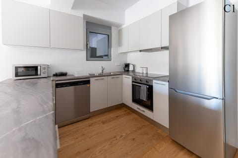 Kitchen or kitchenette, kitchen