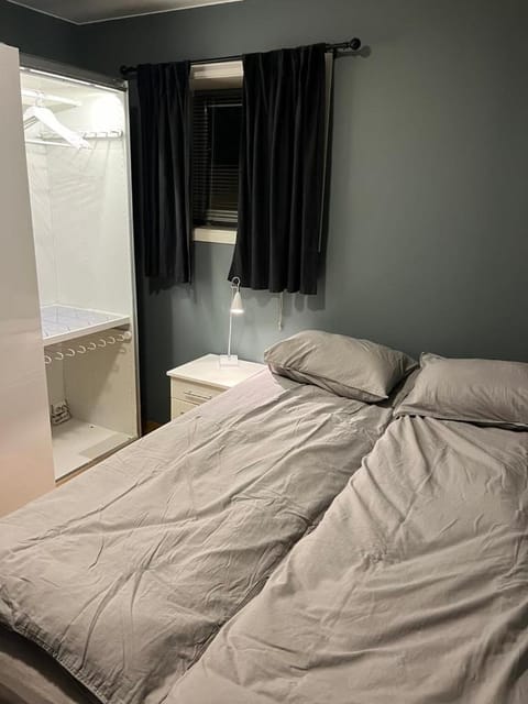 Central 3 bedroom apartment - Free parking Apartment in Tromso