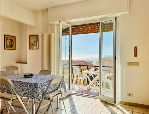 Hostdomus - Grace Apartment Apartment in Finale Ligure