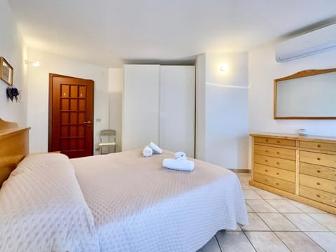 Hostdomus - Grace Apartment Apartment in Finale Ligure