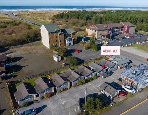 Akari Bungalows #3 House in Long Beach