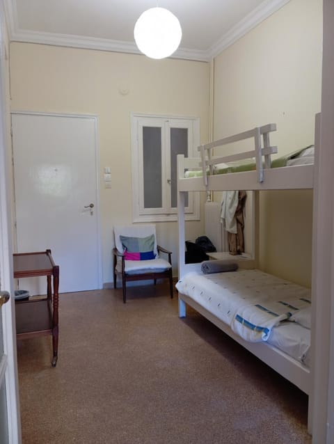 Bunk bed in dorm 5' from metro Hostel in Athens