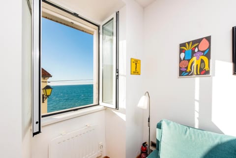 Living room, Sea view