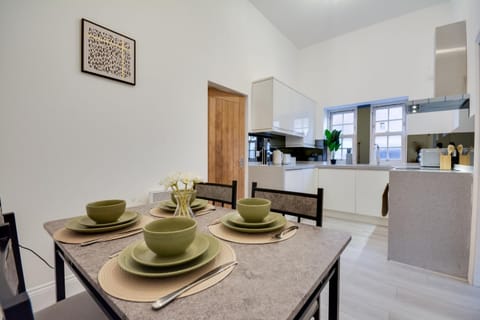 Wigan - Apartment - Sleeps 3 - Parking - Stadium Apartment in Wigan